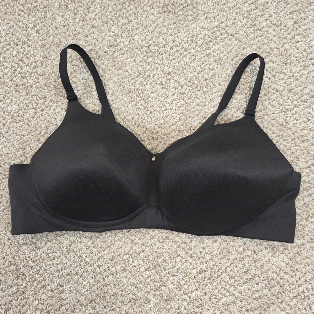 Cacique Bra Size 42D Lightly Lined No Wire T-Shirt Black Bra